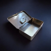 Wolf Metal Üzeri İşlemeli Derin Hazneli Tütün Tabakası