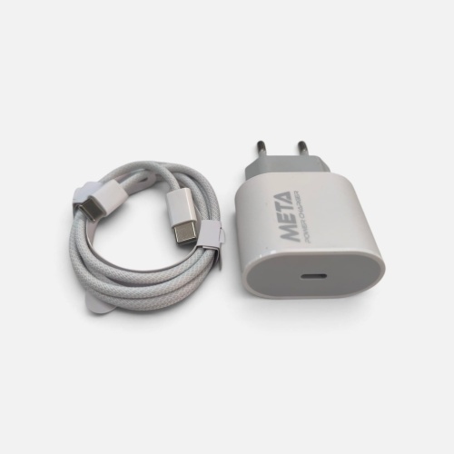 Tosstech Meta 35w Beyaz Type-c Type-c Hızlı Şarj Aleti