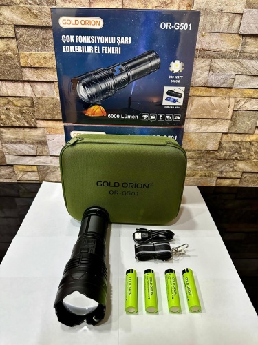 Tosstech OR-G501: Geceyi Gündüze Çeviren 3 KM Menzilli Dev Projektör Fener (Powerbank Özellikli Full Set)