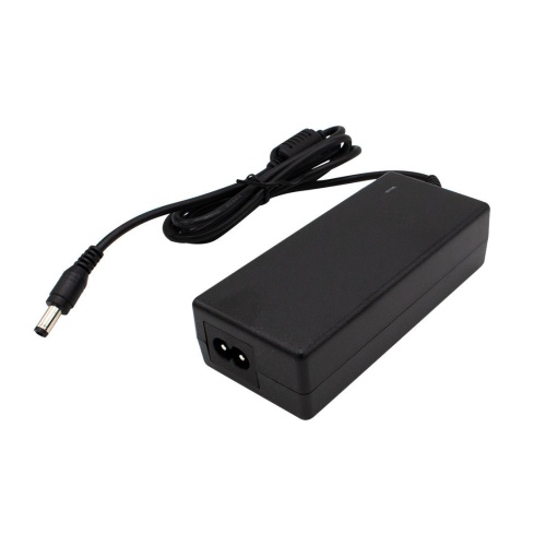 Well Power WP-1205P 5.5 X 2.5 mm 12 V 5 Amper Adaptör