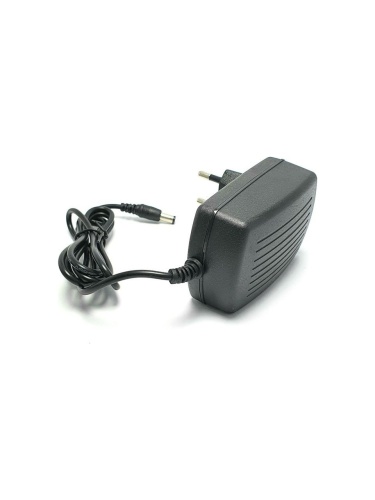 Wellpower Adaptör 12 Volt 2 Amper Switch Modlu Wellpower WP-1202P